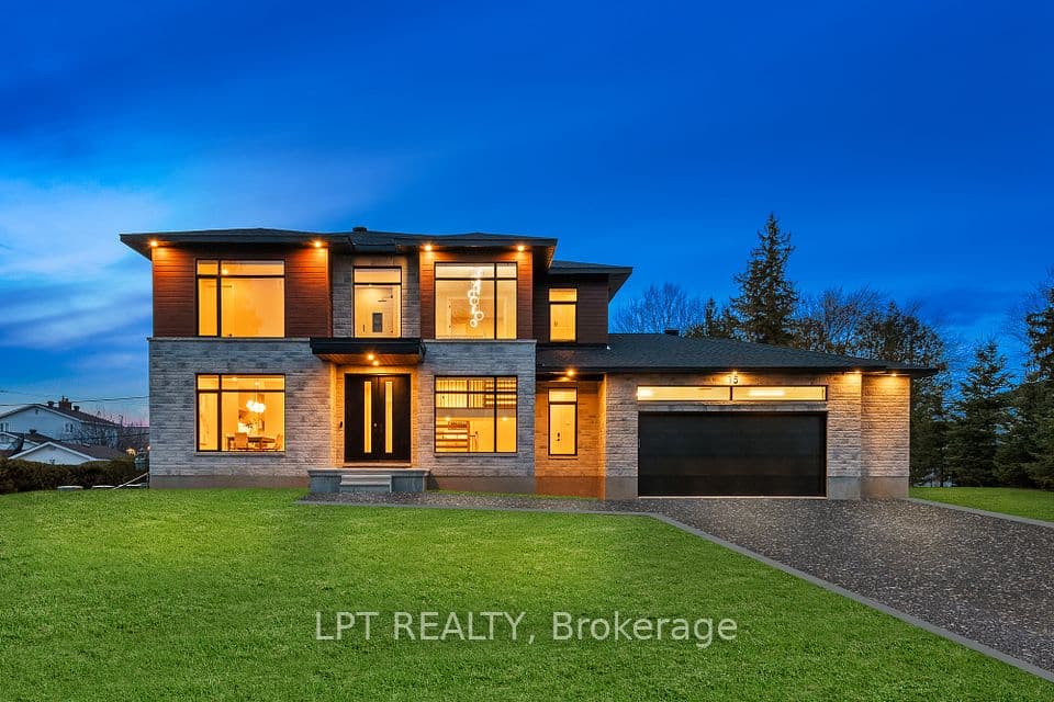 15 Briggs Avenue, 7402 - Pineglen/Country Place - Image 1